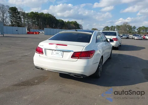 2015 Mercedes-Benz E 400 z USA, uszkodzony, nr VIN WDDKJ6FB5FF294900